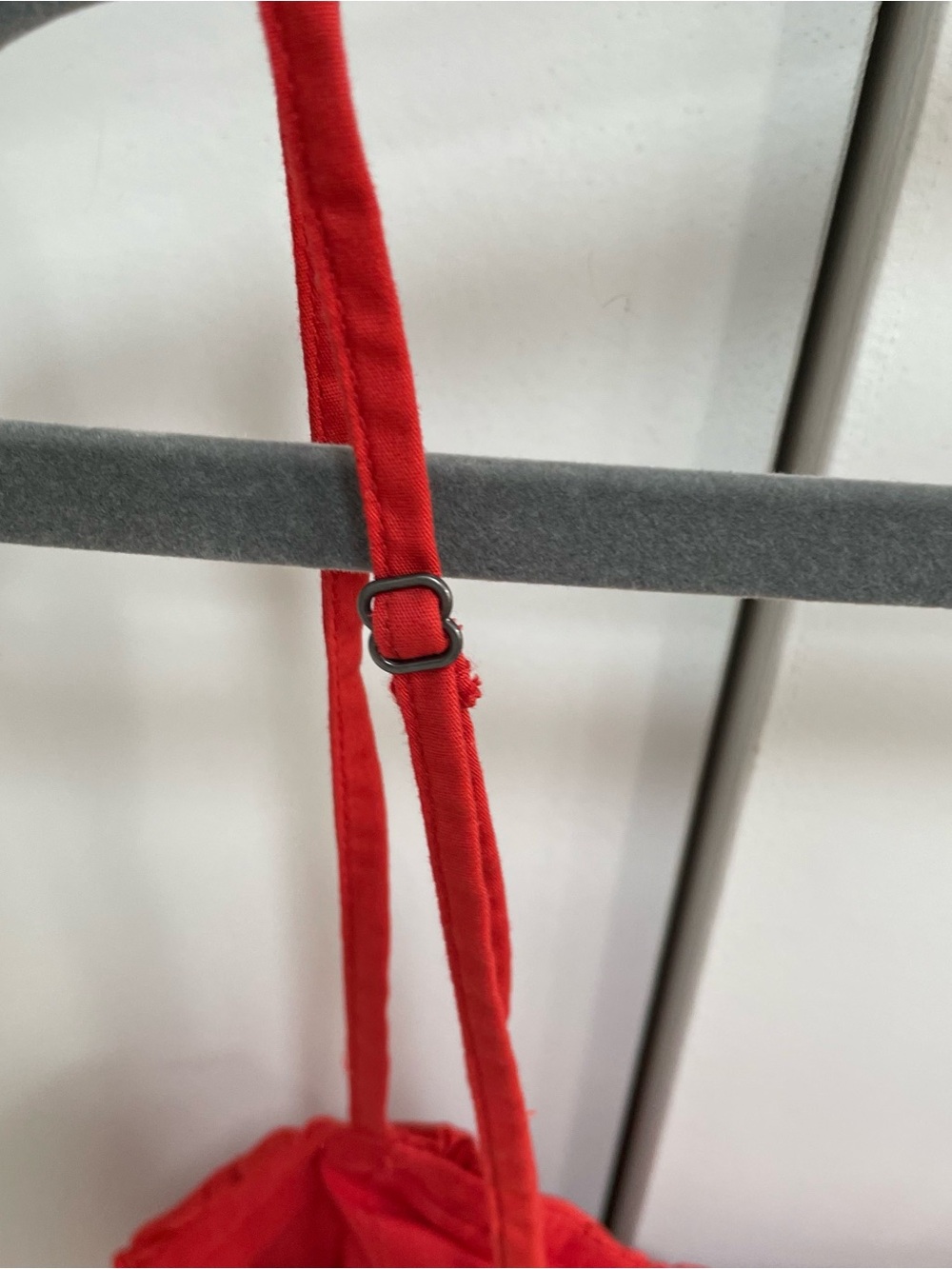 Abercrombie & Fitch Rust Colored Ruched Adjustable Thin Spaghetti Strap Top - Picture 6 of 10